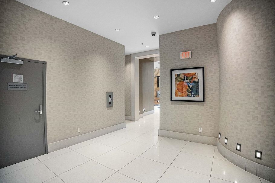 1405 168 W 1st Avenue Vancouver, BC - 9