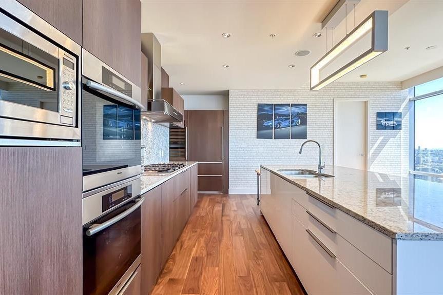 5004 1128 W Georgia Street Vancouver, BC - 9