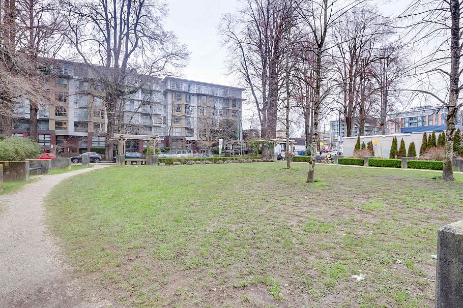 206 2137 W 10th Avenue Vancouver, BC - 19