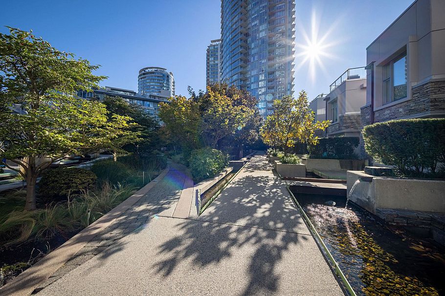3705 188 Keefer Place Vancouver, BC - 29