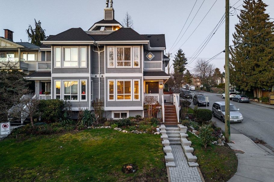 280 E 5th Street North Vancouver, BC - 29