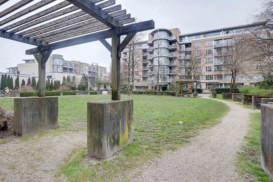 206 2137 W 10th Avenue Vancouver, BC - 13