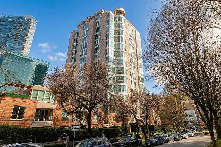 1003 1111 Haro Street Vancouver, BC - 29