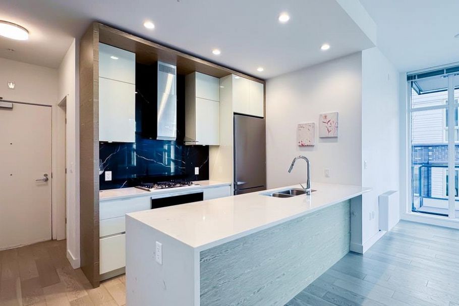 302 6733 Cambie Street Vancouver, BC - 12