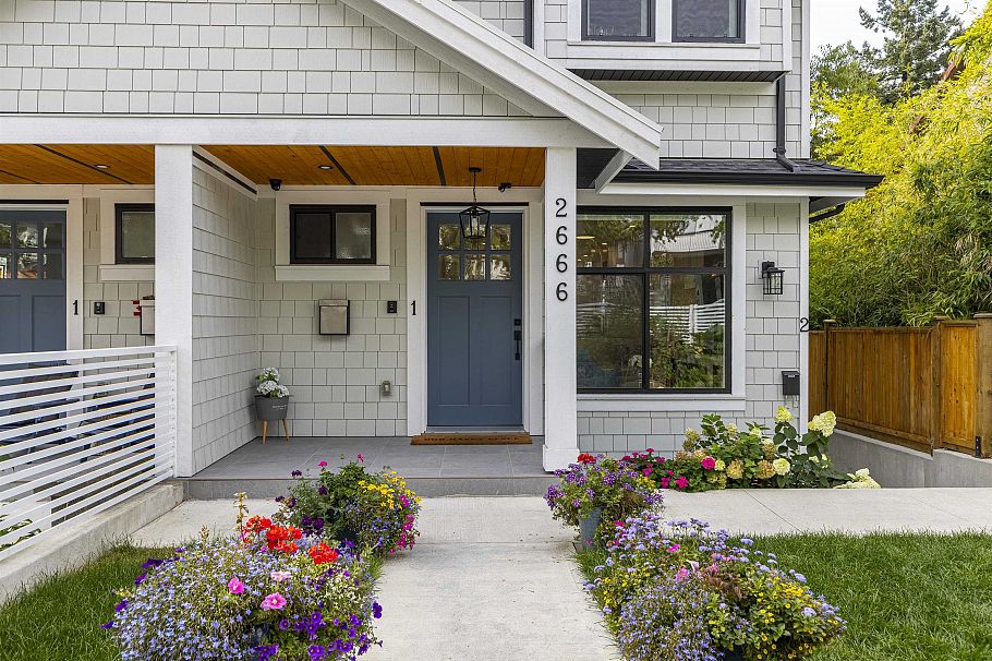 2666 E 6th Avenue Vancouver, BC - 7