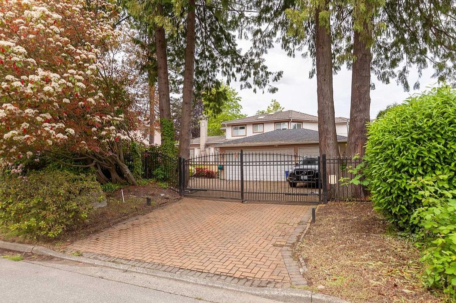 1989 W 52nd Avenue Vancouver, BC - 38
