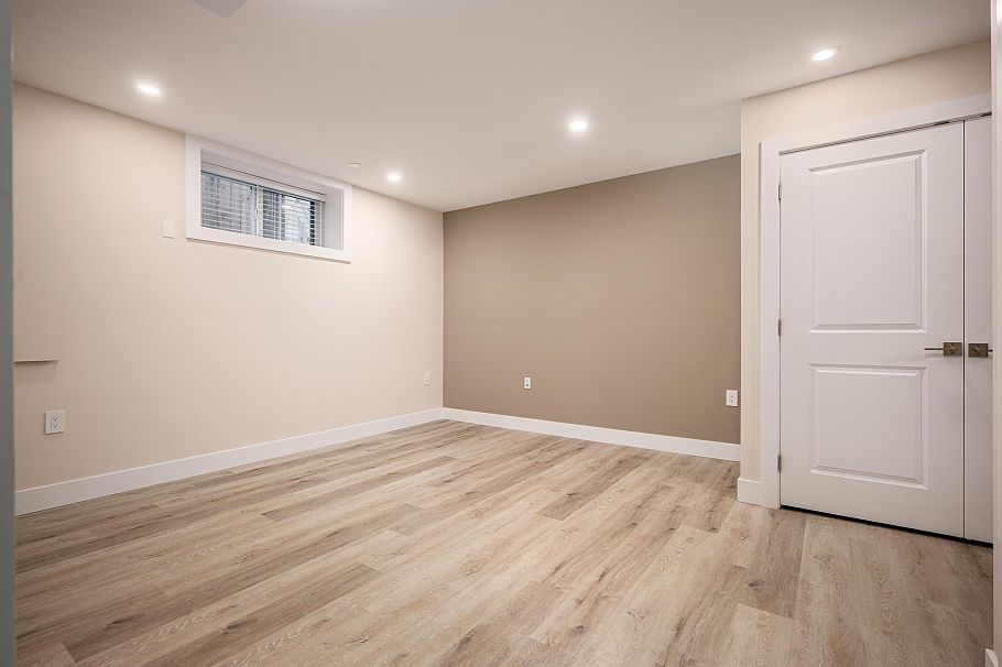 1 58 E 39th Avenue Vancouver, BC - 22