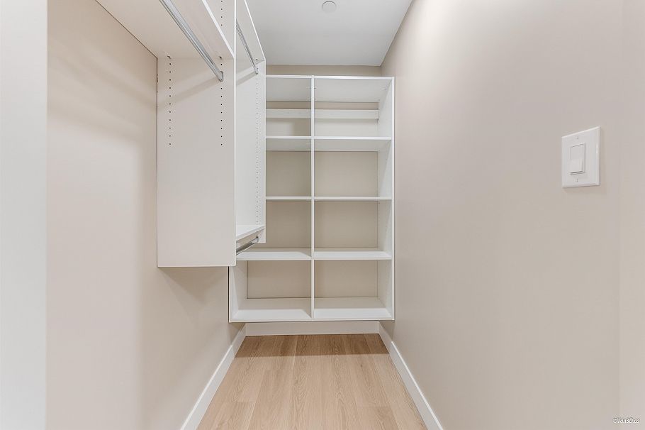 3249 Sophia Street Vancouver, BC - 10