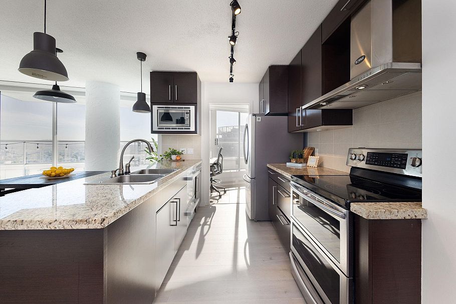 3705 188 Keefer Place Vancouver, BC - 7