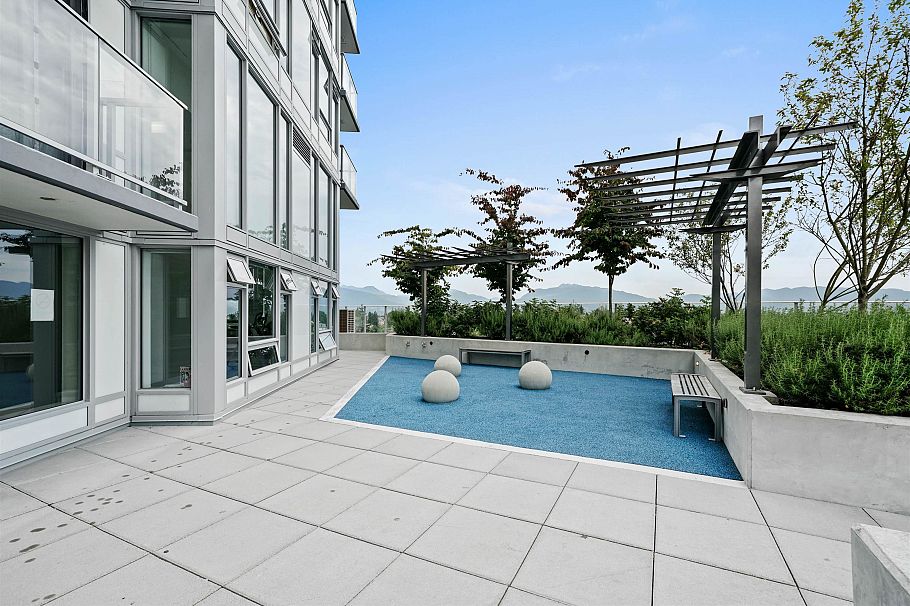 910 5470 Ormidale Street Vancouver, BC - 23