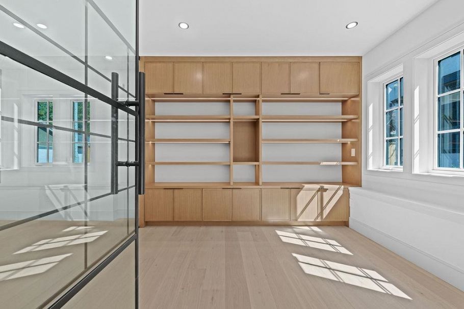 6855 Cypress Street Vancouver, BC - 3