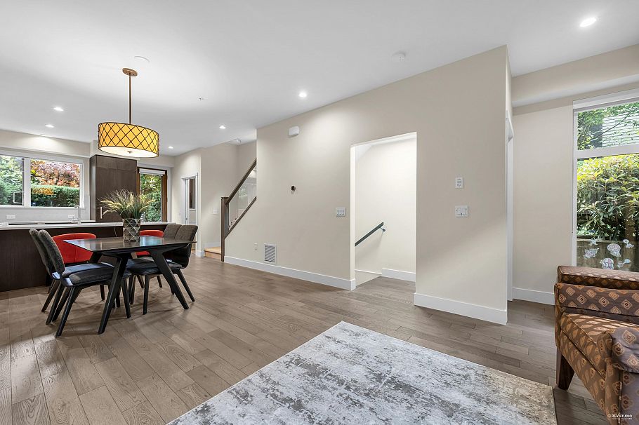 6098 Oak Street Vancouver, BC - 14