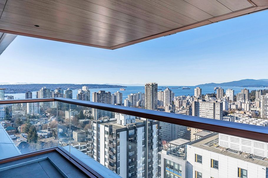 2402 1482 Robson Street Vancouver, BC - 5