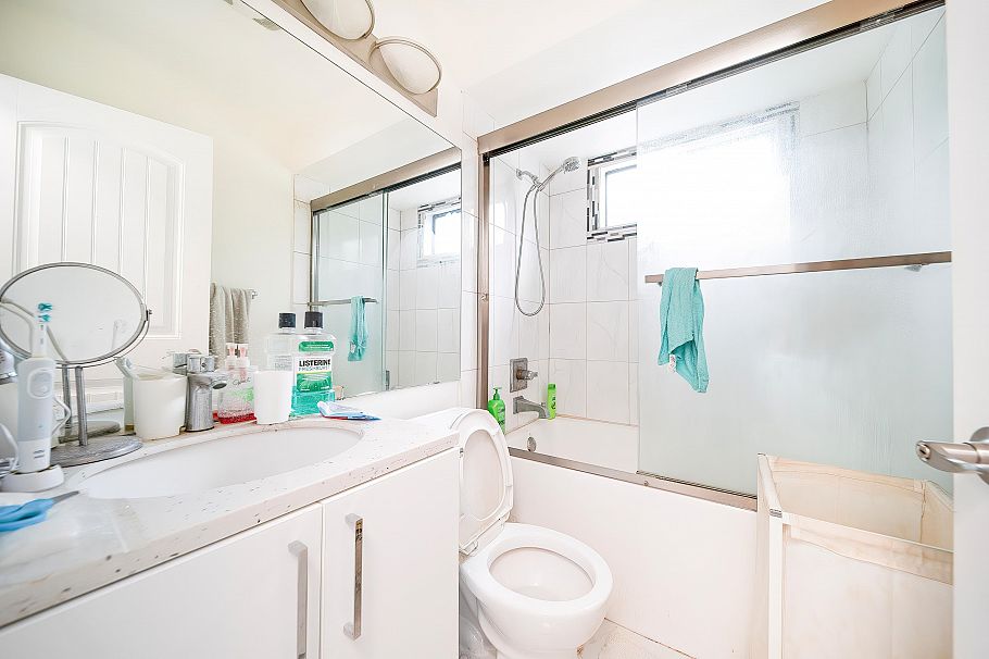 3609 Turner Street Vancouver, BC - 28