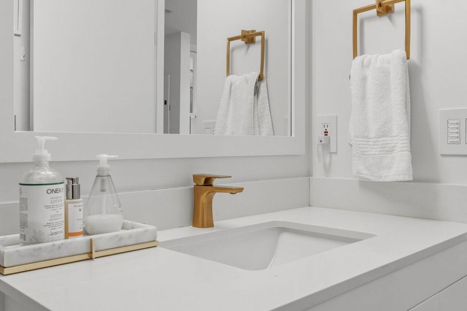 502 1331 W Georgia Street Vancouver, BC - 21