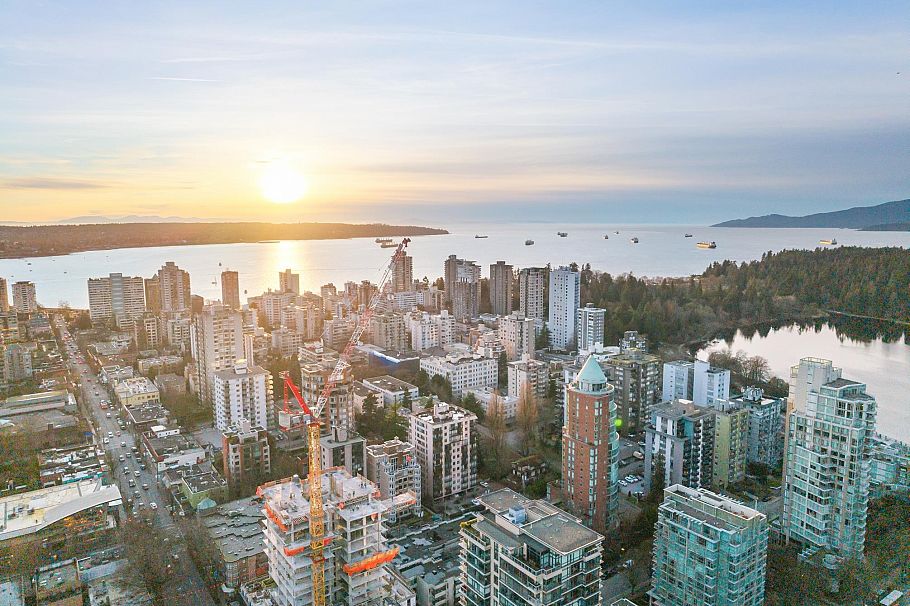 1901 1710 Bayshore Drive Vancouver, BC - 5