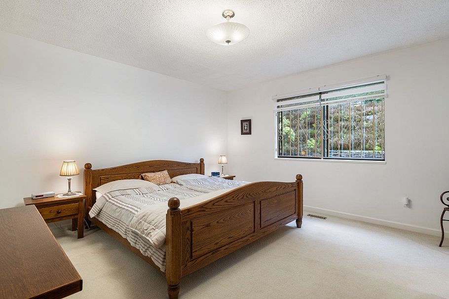 5508 Molina Road North Vancouver, BC - 20