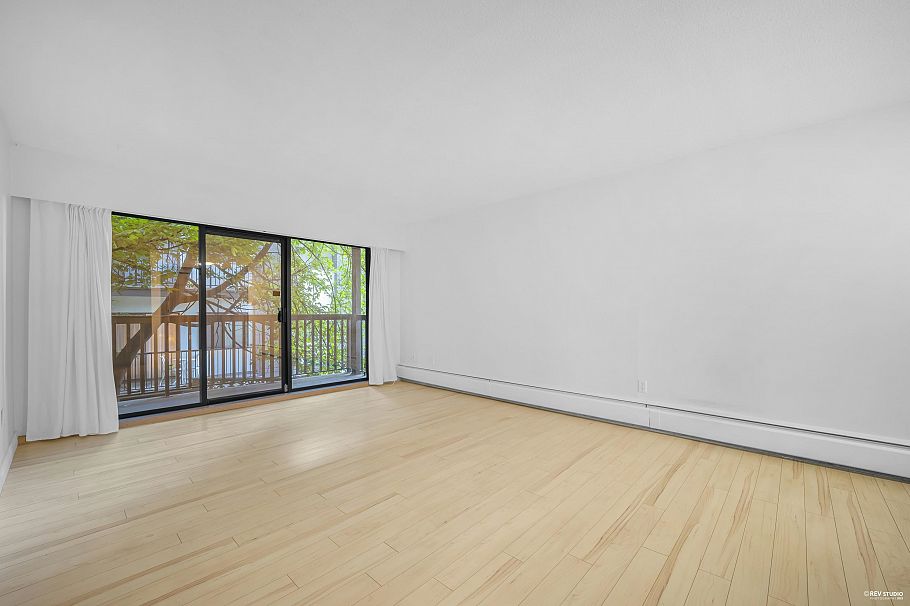 103 150 E 5th Street North Vancouver, BC - 26