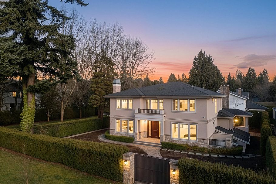 6708 Yew Street Vancouver, BC - 1