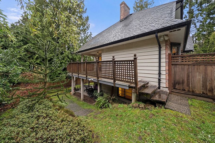 4877 Cedarcrest Avenue North Vancouver, BC - 38