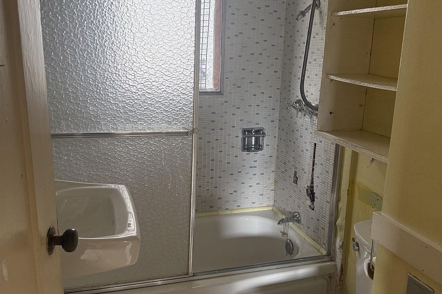 2685 Waterloo Street Vancouver, BC - 8