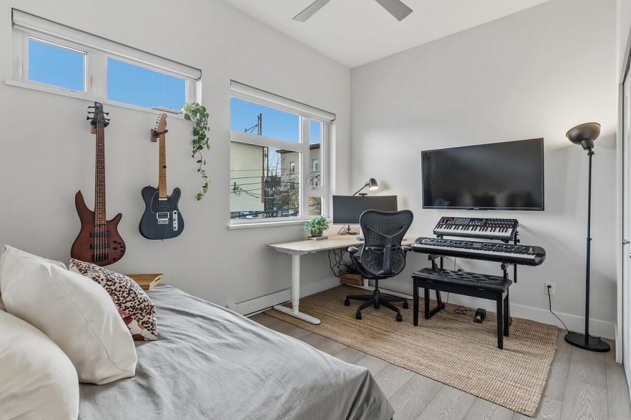 1681 Kitchener Street Vancouver, BC - 22