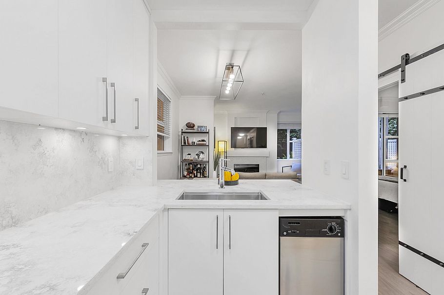 101 1333 W 7th Avenue Vancouver, BC - 5