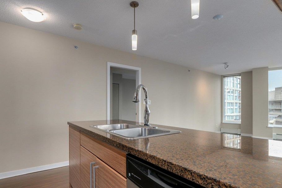 1006 188 Keefer Place Vancouver, BC - 11