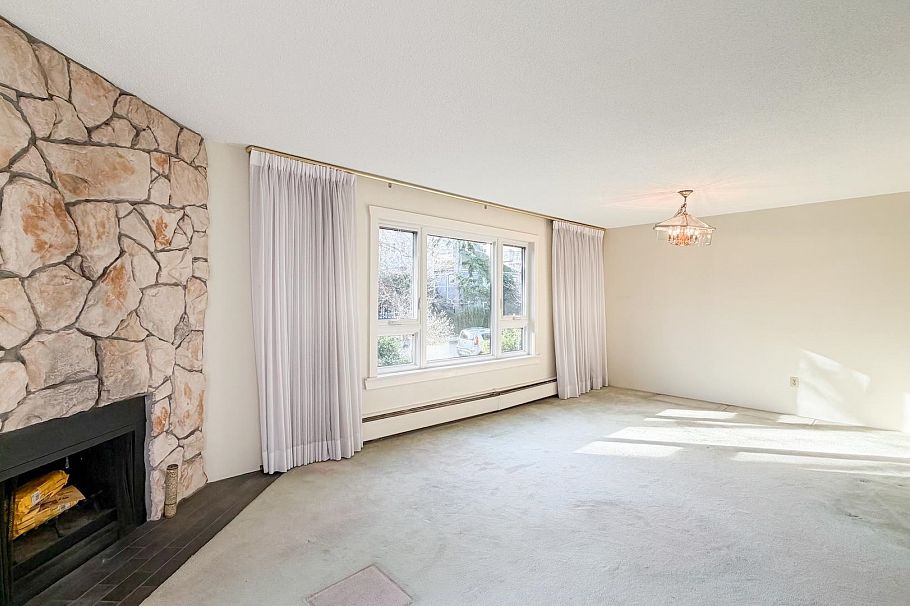 205 1750 Maple Street Vancouver, BC - 5