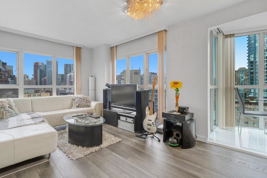 1007 1188 Howe Street Vancouver, BC - 8