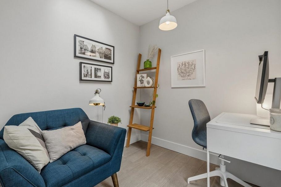 1681 Kitchener Street Vancouver, BC - 20