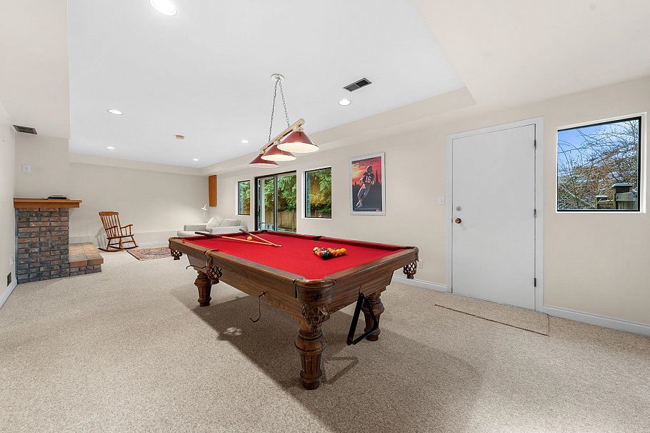 4877 Cedarcrest Avenue North Vancouver, BC - 29