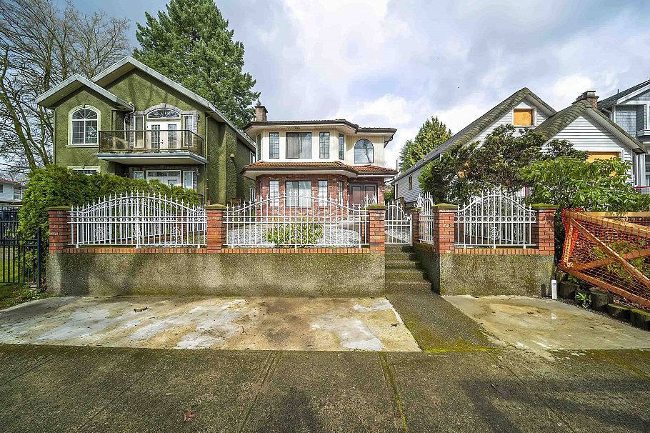 3609 Turner Street Vancouver, BC - 39