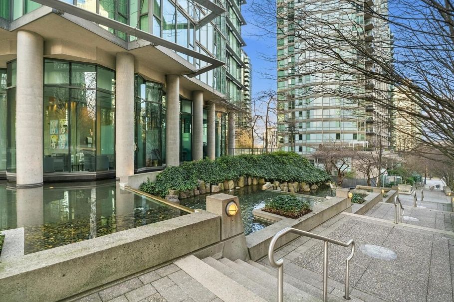 502 1331 W Georgia Street Vancouver, BC - 36