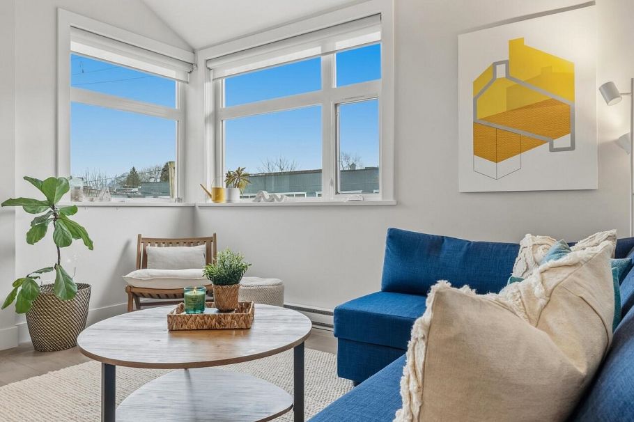 1681 Kitchener Street Vancouver, BC - 5