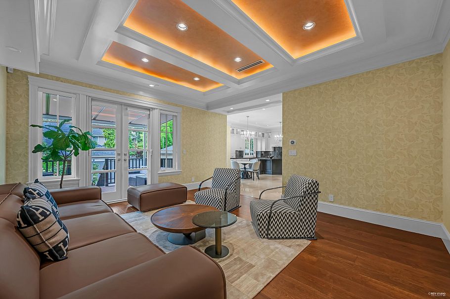 6011 Adera Street Vancouver, BC - 7