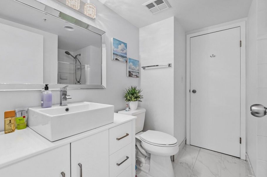 1007 1188 Howe Street Vancouver, BC - 19