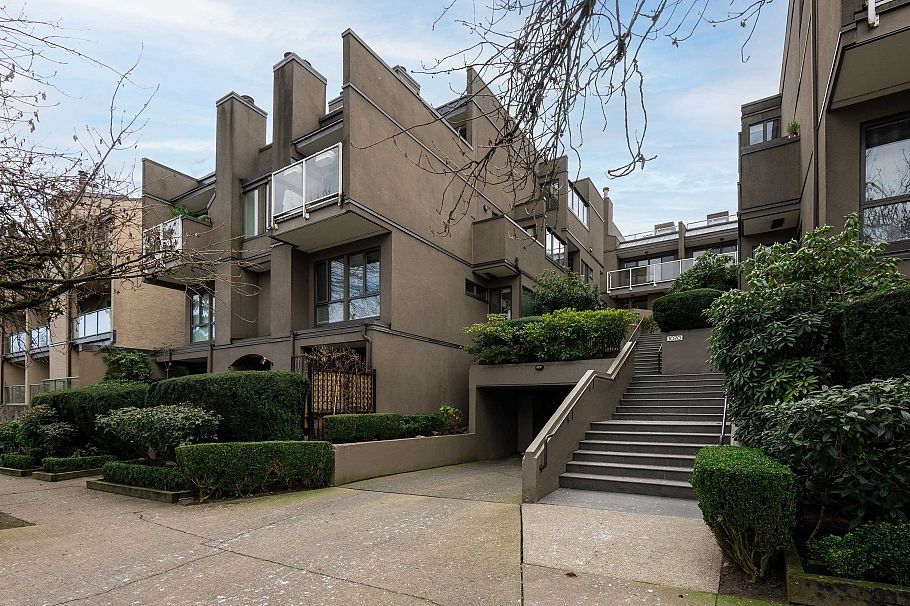 B3 1070 W 7th Avenue Vancouver, BC - 33