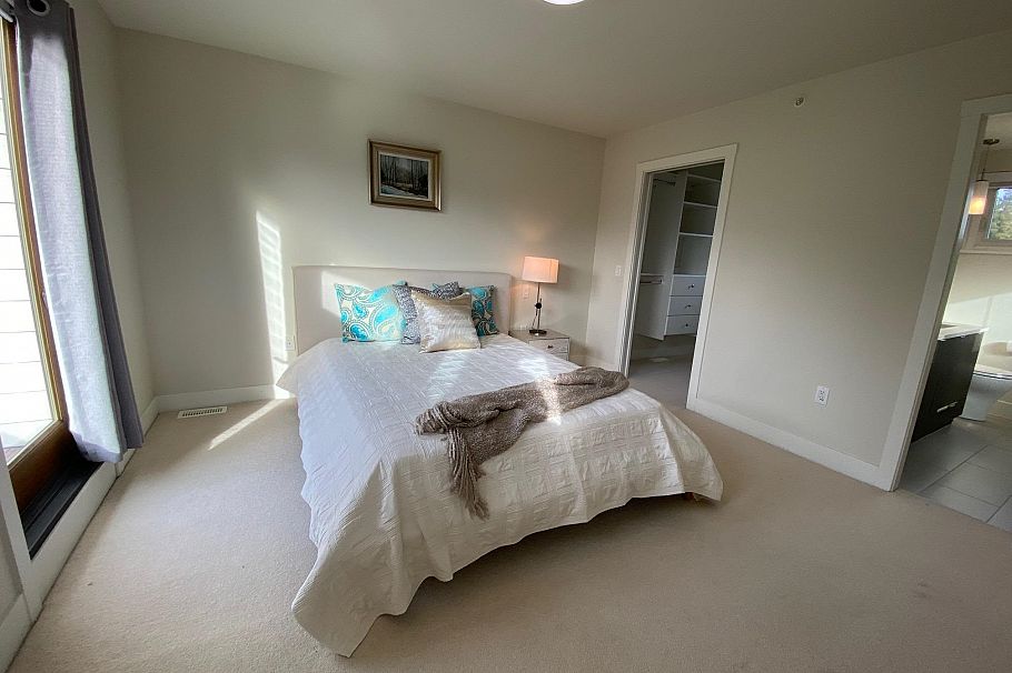 6098 Oak Street Vancouver, BC - 26