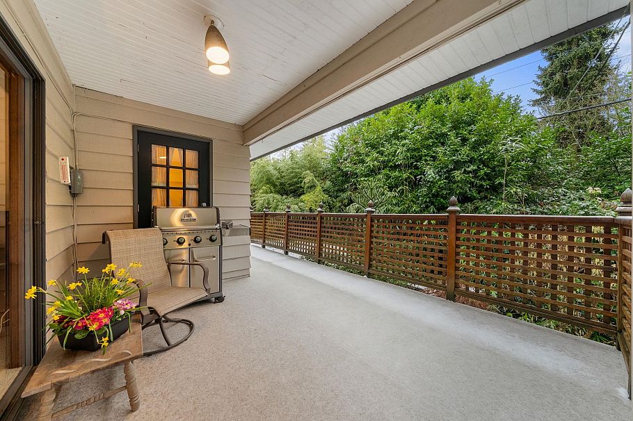 4877 Cedarcrest Avenue North Vancouver, BC - 17