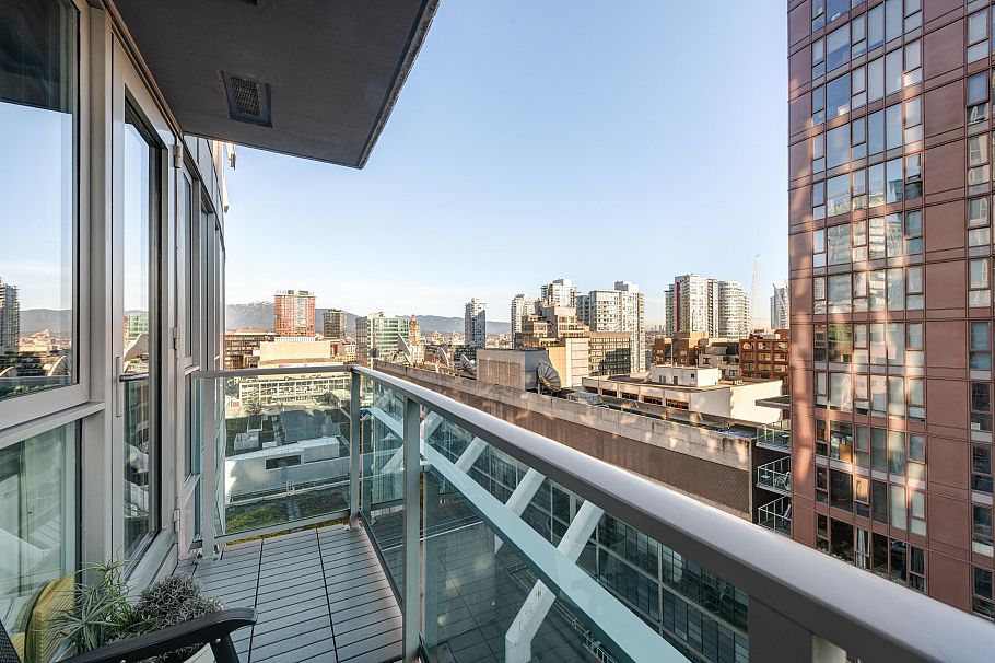 1711 788 Hamilton Street Vancouver, BC - 19