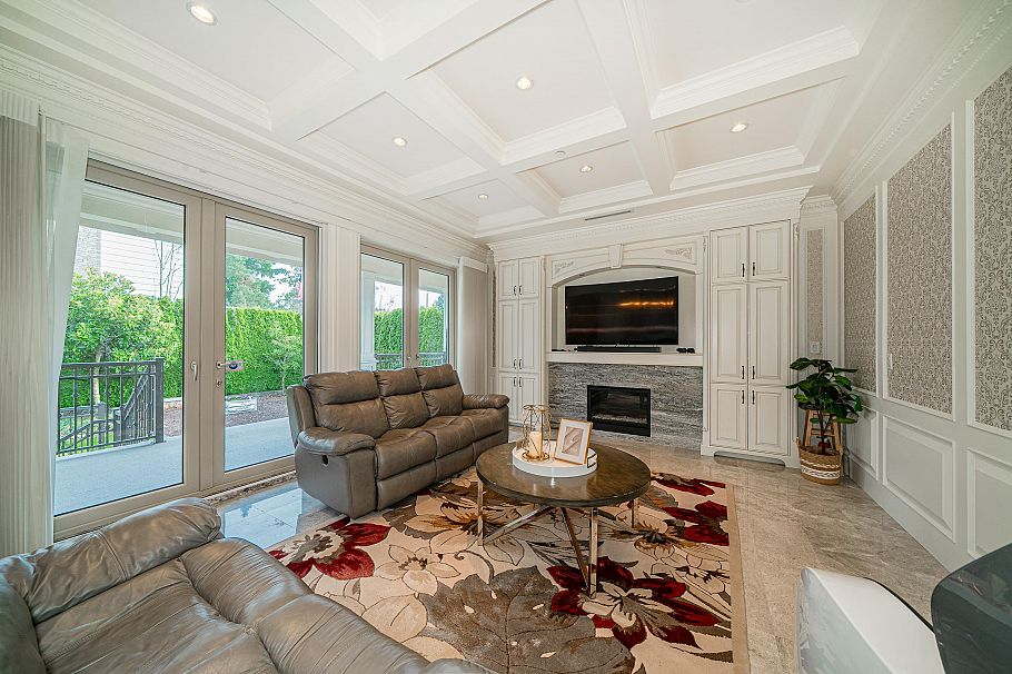 6708 Yew Street Vancouver, BC - 13