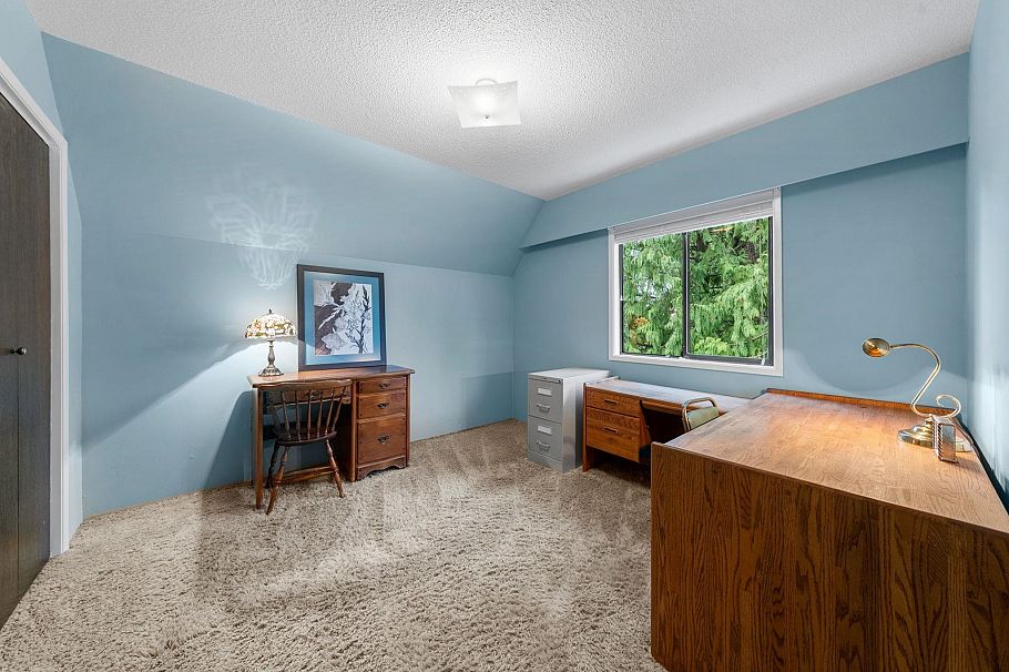 4877 Cedarcrest Avenue North Vancouver, BC - 32