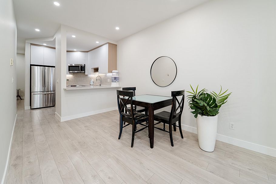 212 1924 Comox Street Vancouver, BC - 8