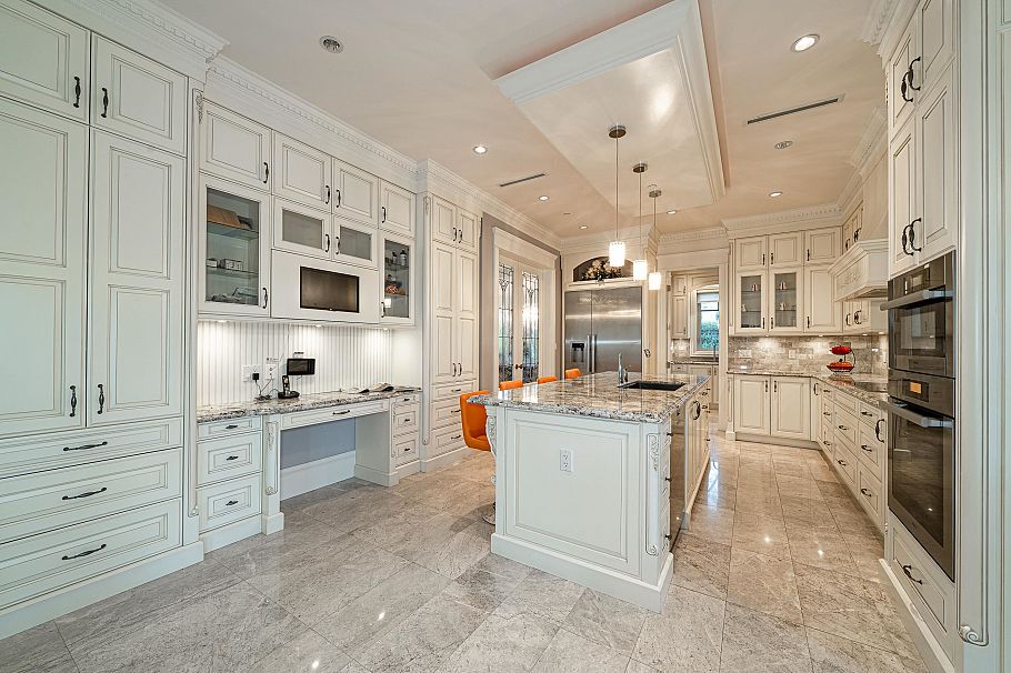 6708 Yew Street Vancouver, BC - 9