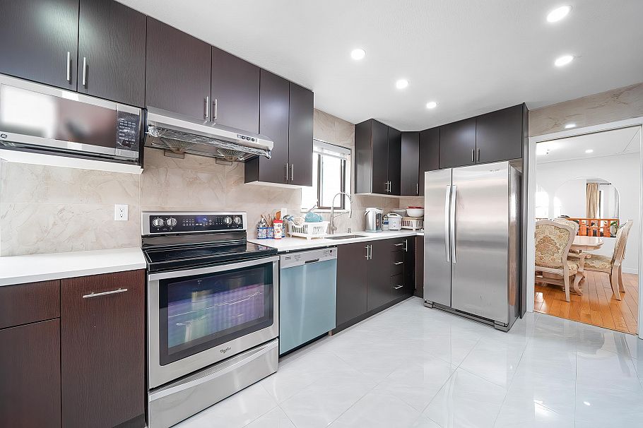 3609 Turner Street Vancouver, BC - 10