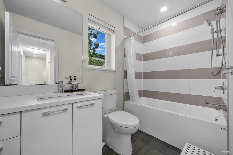 63 10311 River Drive Richmond, BC - 15