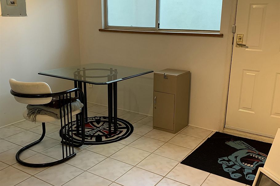 4227 W 14th Avenue Vancouver, BC - 28