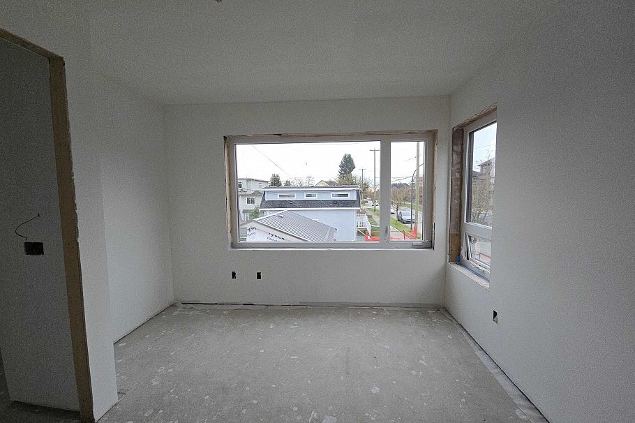 1 98 W 37th Avenue Vancouver, BC - 20