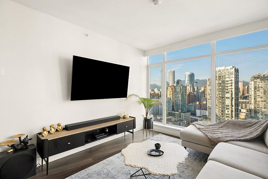 3005 1372 Seymour Street Vancouver, BC - 1